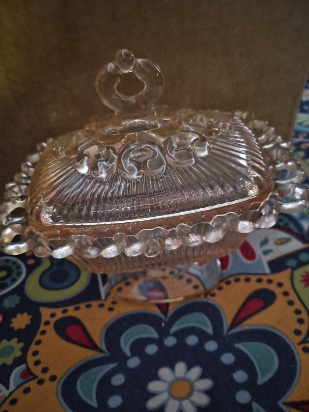Vintage Indiana Glass Pink Covered Candy dish In The Lace Edge Pattern...
